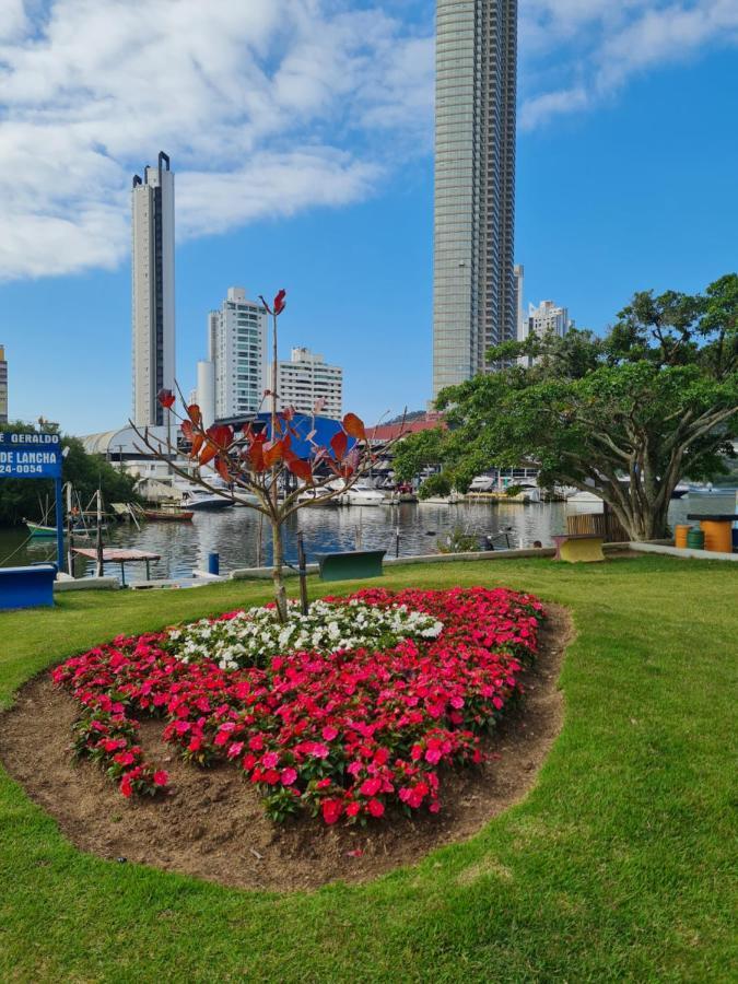 Maika'I Pousada Balneário Camboriú Buitenkant foto